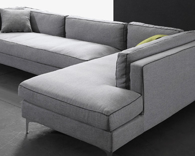 浙江旭日纖維有限公司主要生產(chǎn)和銷(xiāo)售浙江旭日纖維有限公司，丙綸超細(xì)旦絲，丙綸FDY絲，丙綸彈力絲，玉米纖維，中分子PE絲，冰絲，玉米纖維FDY